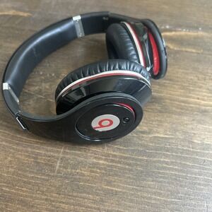 Beats by Dre Solo Wired On-Ear Headphones Parts Only!! missing cord, battery